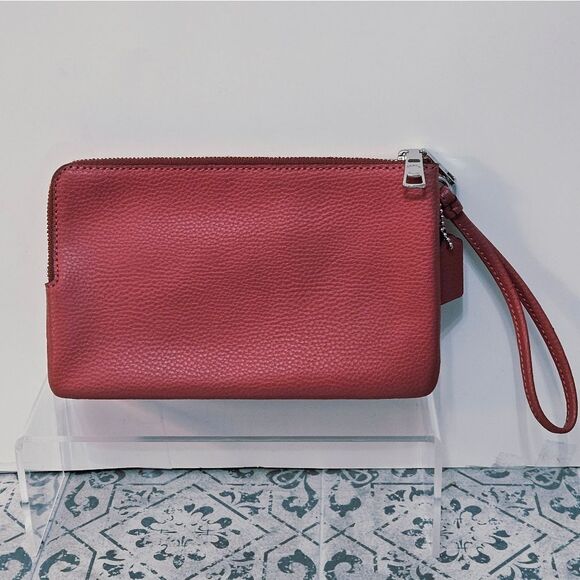Coach Double Zipper Pocket Wristlet In Musted Red/Rust. EUC - Picture 4 of 16
